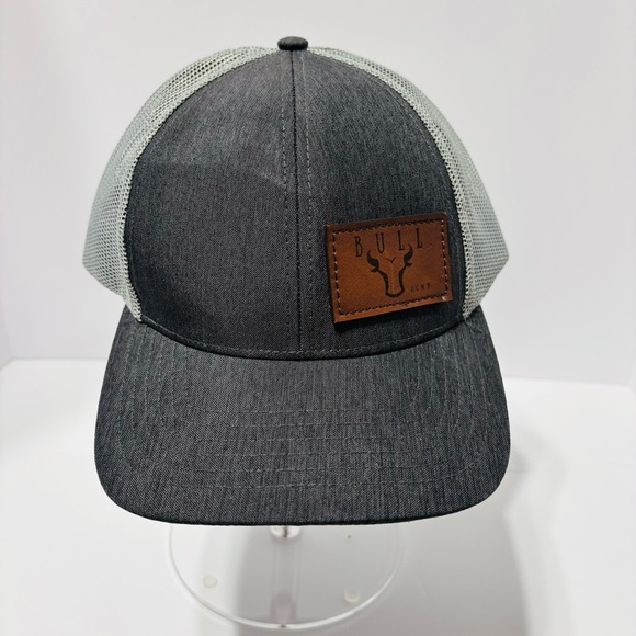 Outdoor Bull Gray and Black Trucker Cap - Picture 1 of 3
